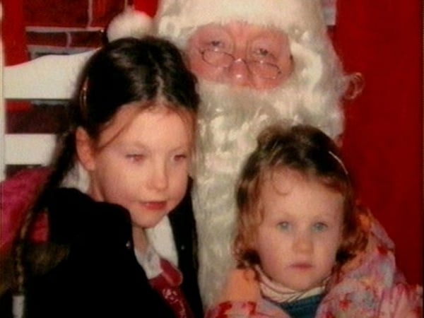 Zsara and Nadia Whelan - Died in house fire