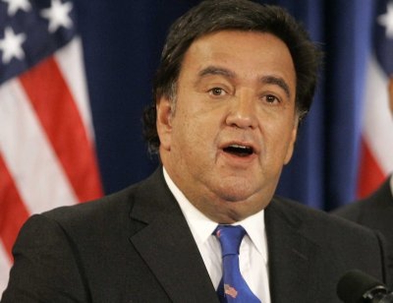 Bill Richardson - Withdraws nomination