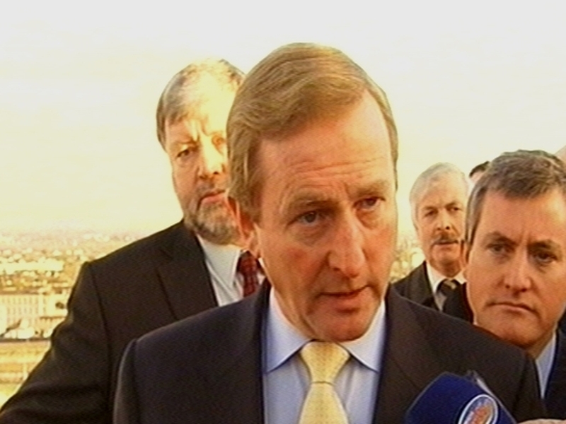 Enda Kenny - Govt ignored financial indicators