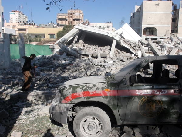 Gaza - Further airstrikes