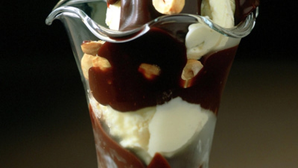 Chocolate Amaretto & Coffee Fool with Crushed meri