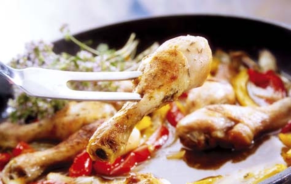 Chicken Drumstick & Rosemary Vegetables Bake