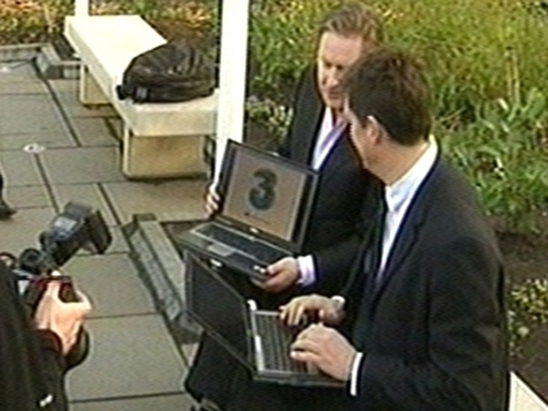 Broadband - Deal to provide universal coverage