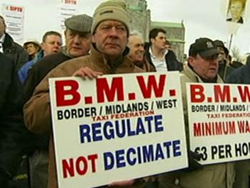 Galway - Taxi drivers protest