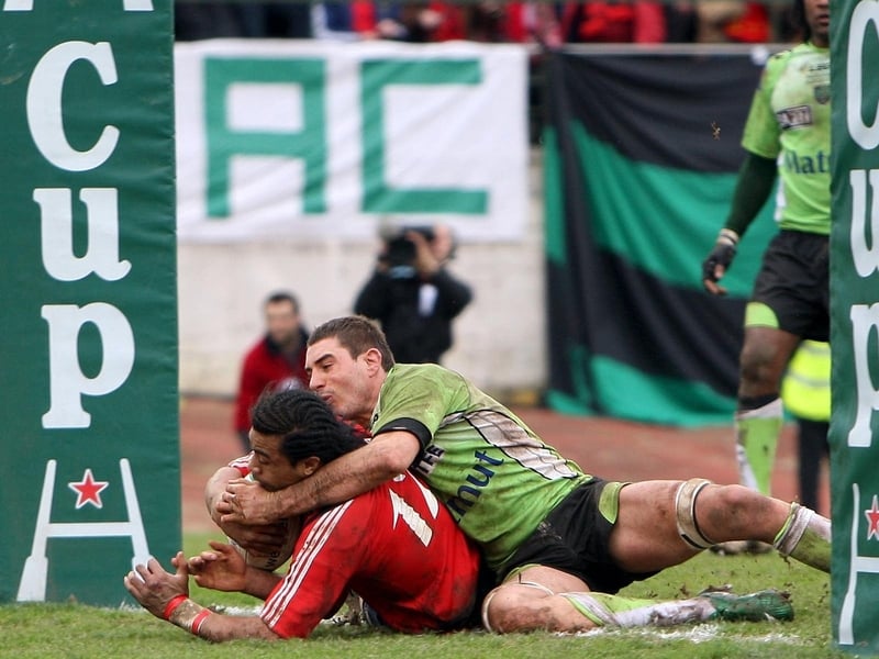 Lifeimi Mafi crosses the Montauban line for his second try - and Munster's third