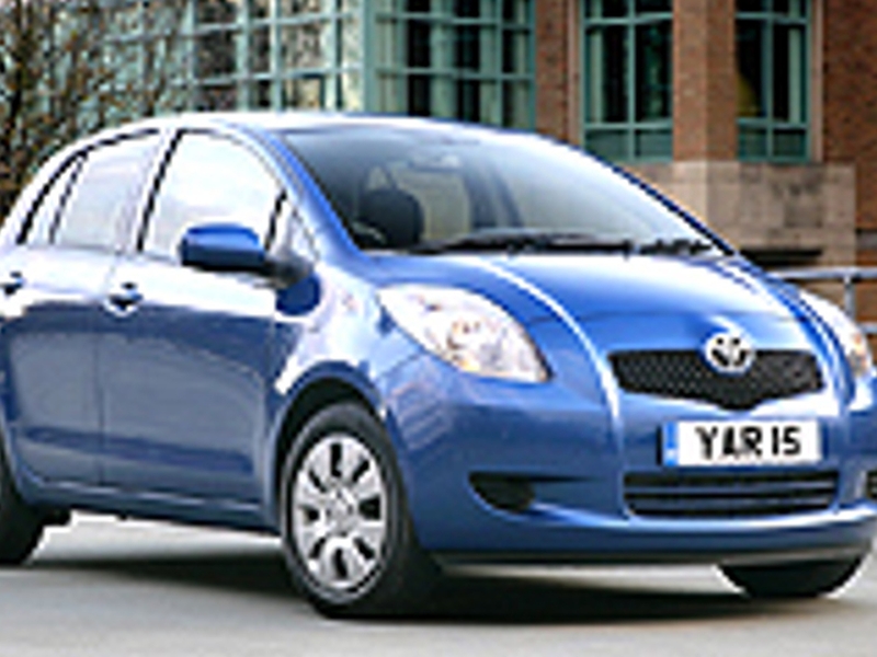 Yaris - Minor seatbelt defect