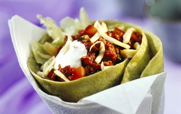 Filled tortillas with stir fry mince and vegetable