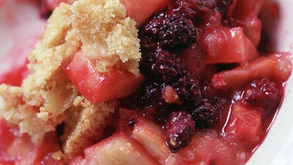 Rhubarb, Pink Lady Apple and Ginger Crisp