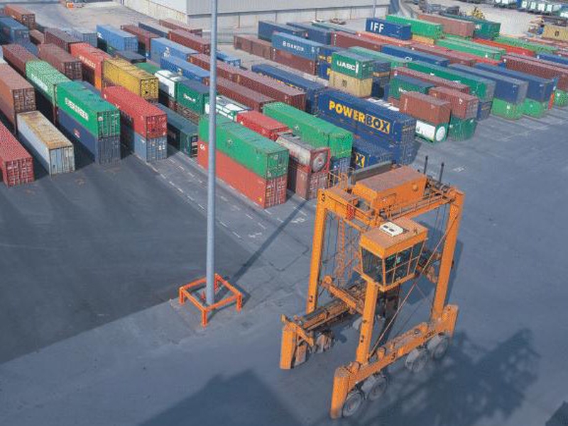 Cork Port - Dockers are part of the casual labour force