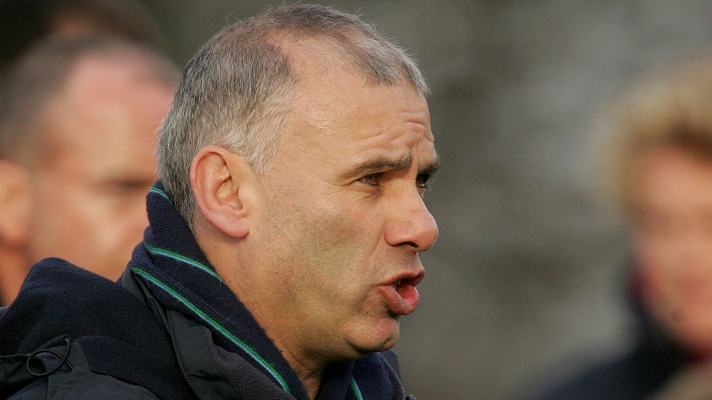 RTÉ rugby analyst Tony Ward feels Munster could use the Amlin Challenge Cup as an opportunity to blood new talent