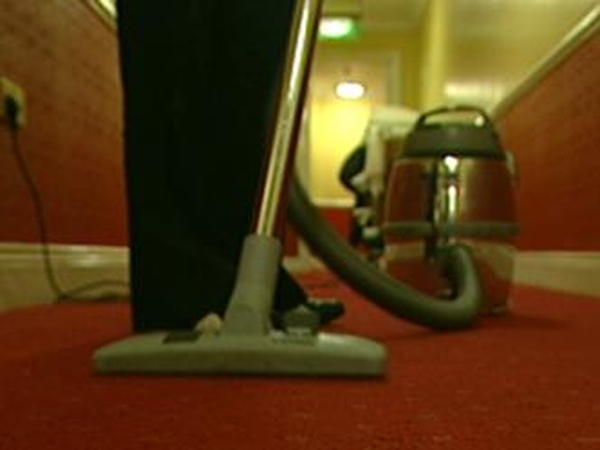 Hotel sector - Wage gap at 13%