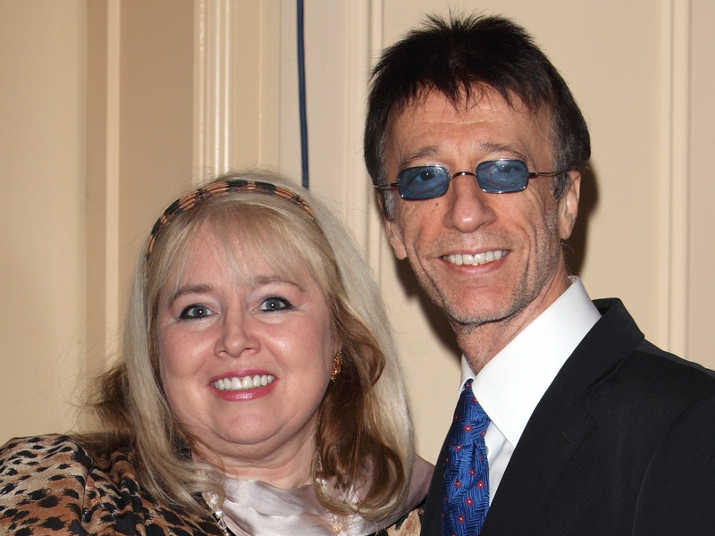 Robin Gibb with his wife Dwina