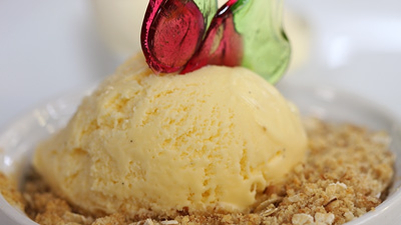 Warm Apple Crumble with Vanilla Pod Ice Cream & Baked Pineapple Crisps