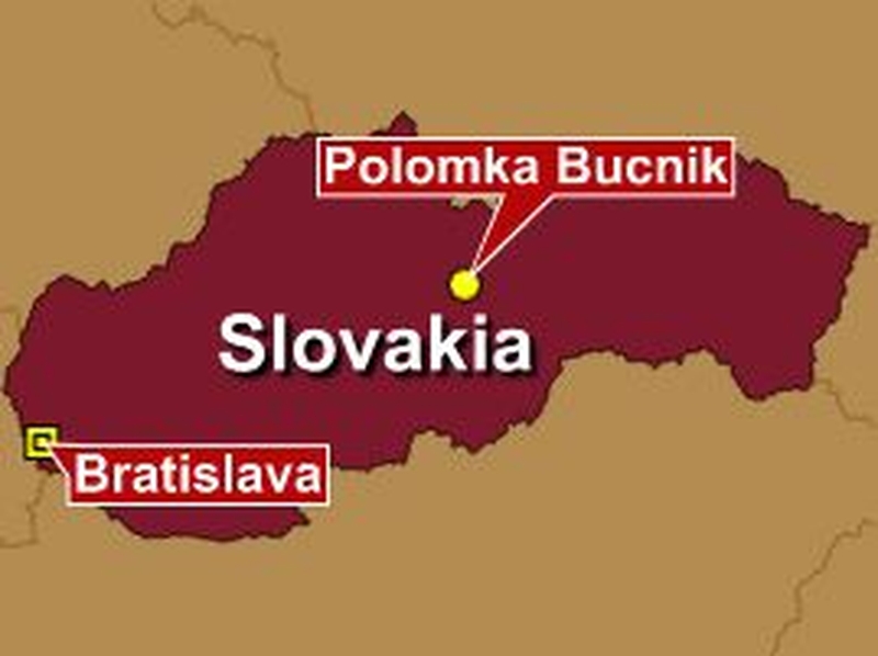 Slovakia - Coach and train collide