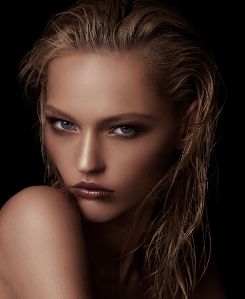 Giorgio Armani Bronze Mania campaign shot
