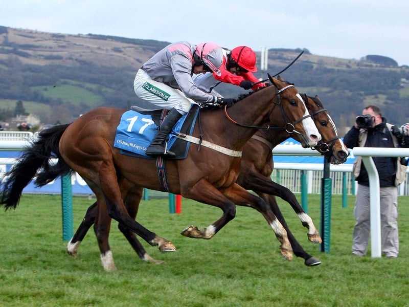 Punjabi &amp; Barry Geraghty (nearest) just hold to deny Celestial Halo