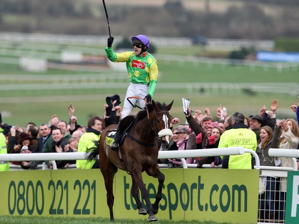 Ruby Walsh had to dig deep to get the Gold Cup winner ahead at the line