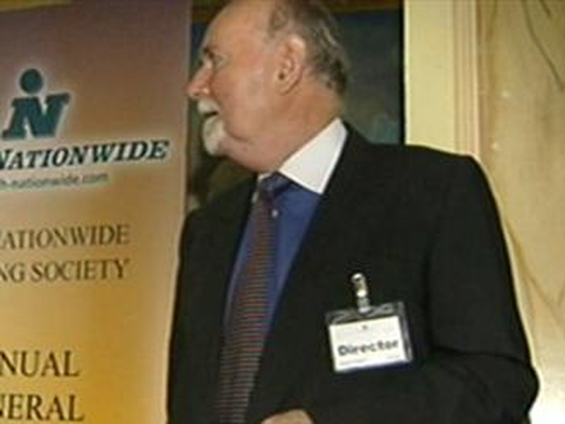 Michael Fingleton - Pay requires investigation - Lenihan