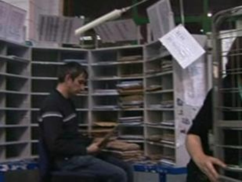 An Post - Mail volumes down 2%