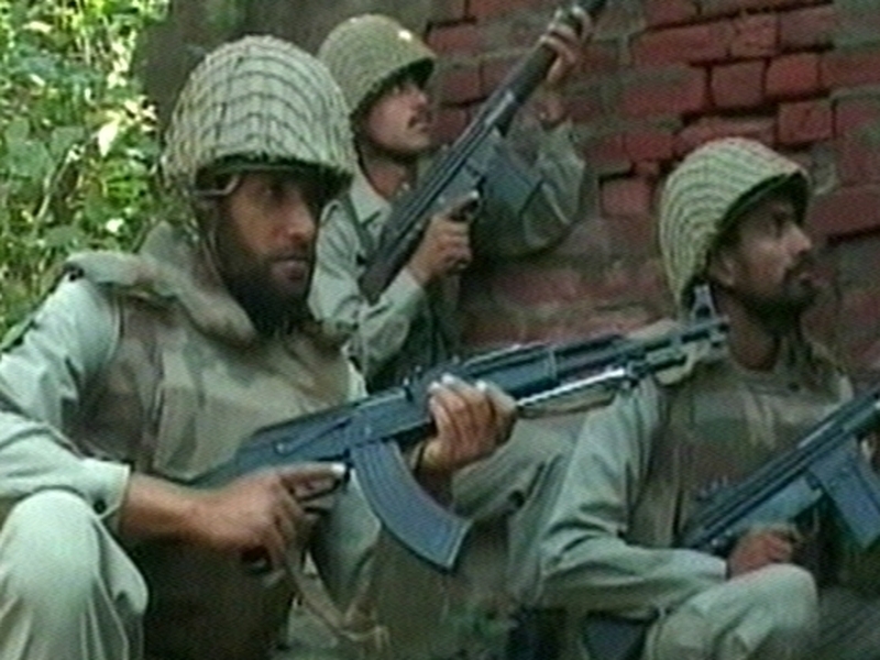 Lahore - Army ends siege