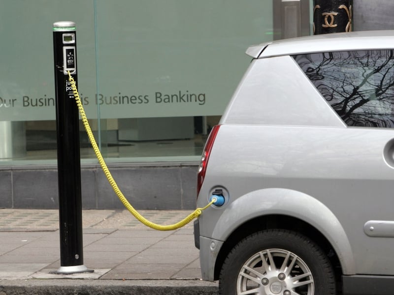 Electric cars - Plan to boost numbers
