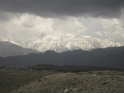 Nangarhar - Search for quake survivors