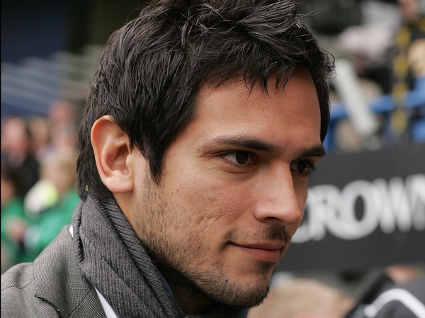 Former Bayern Munich frontman Roque Santa Cruz