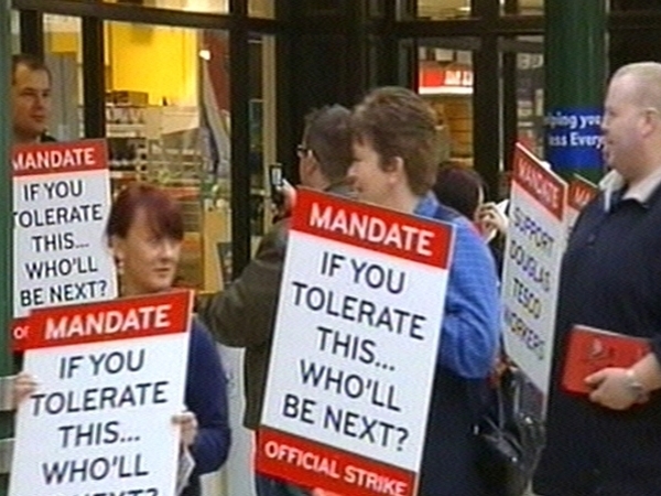 Douglas - 85 workers picketing