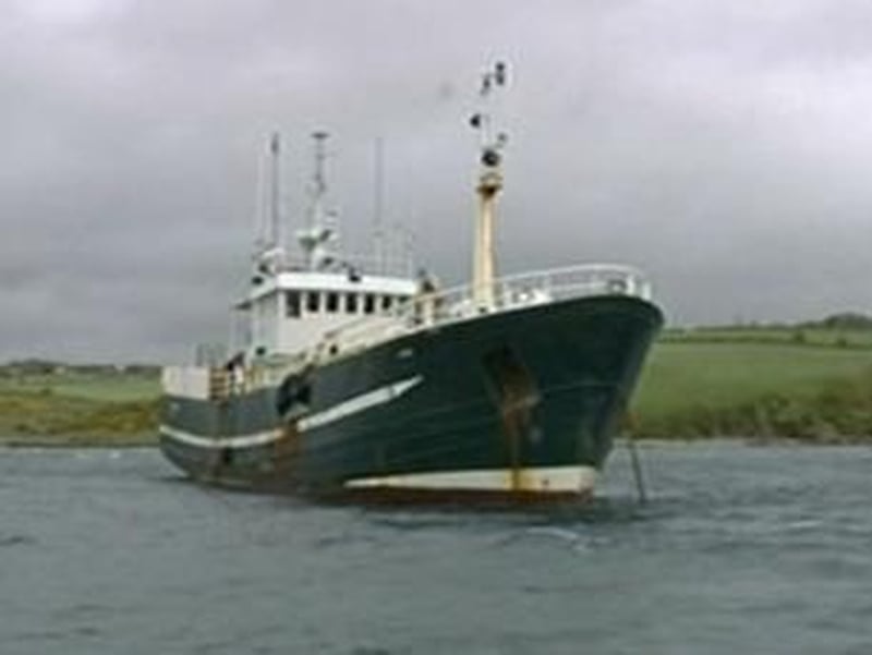 Lucky Star - Crew fed by local people