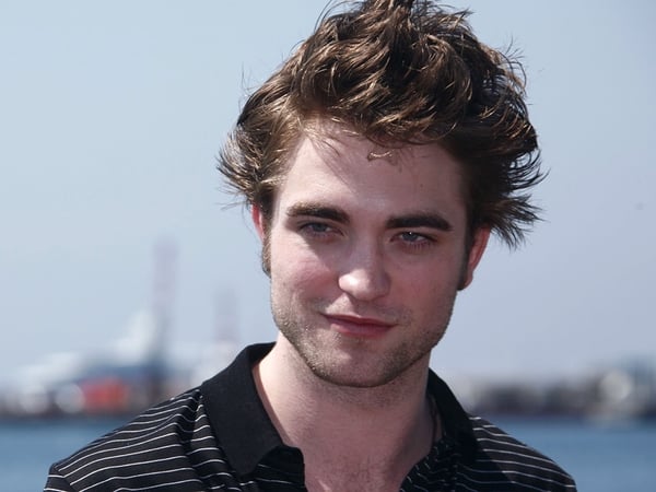 Pattinson - Was fleeing fans at time of accident