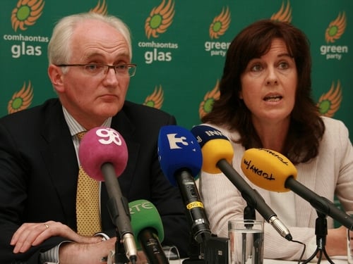 Déirdre de Búrca - Criticised John Gormley for not publishing report