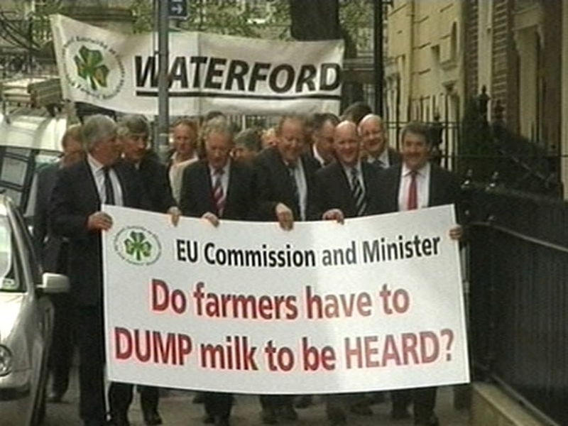Protest - Farmers gather in Dublin