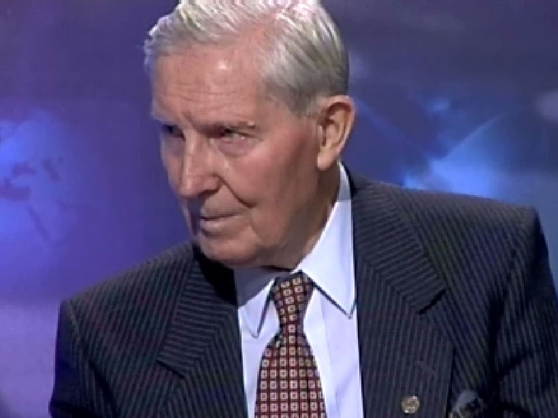 E D Doyle - Dies aged 90