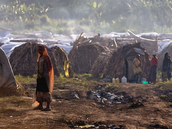 Mubimbi Camp - Thousands displaced by violence