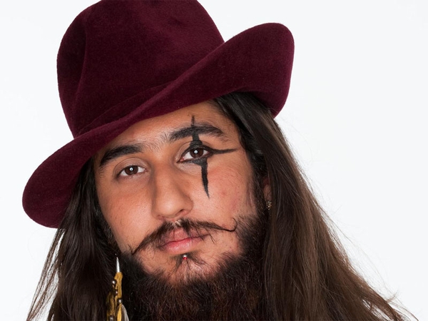 Siavash - "They're not strong like me"