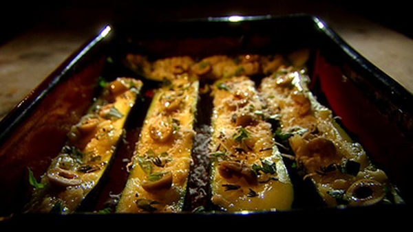 Fresh Courgettes Poached with Garlic Pulp and Oliv