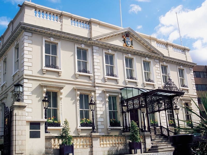 Mansion House - Emer Costello elected Dublin's Lord Mayor