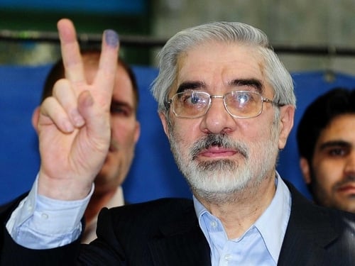 Mirhossein Mousavi - Wants political prisoners freed
