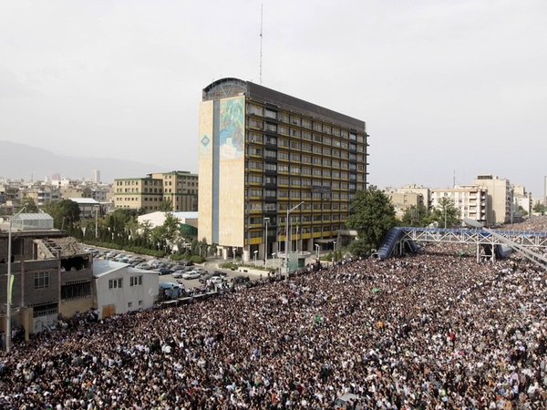 Iran - Election protests help to lift oil prices