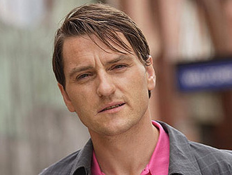 Ross - Actor returning as the unhinged Owen Turner