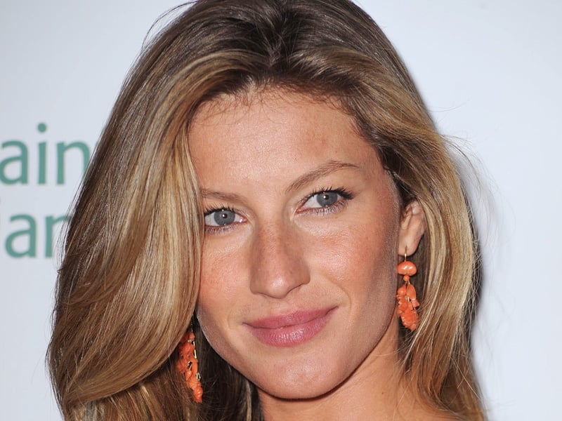 Bundchen - 2009's top earning model