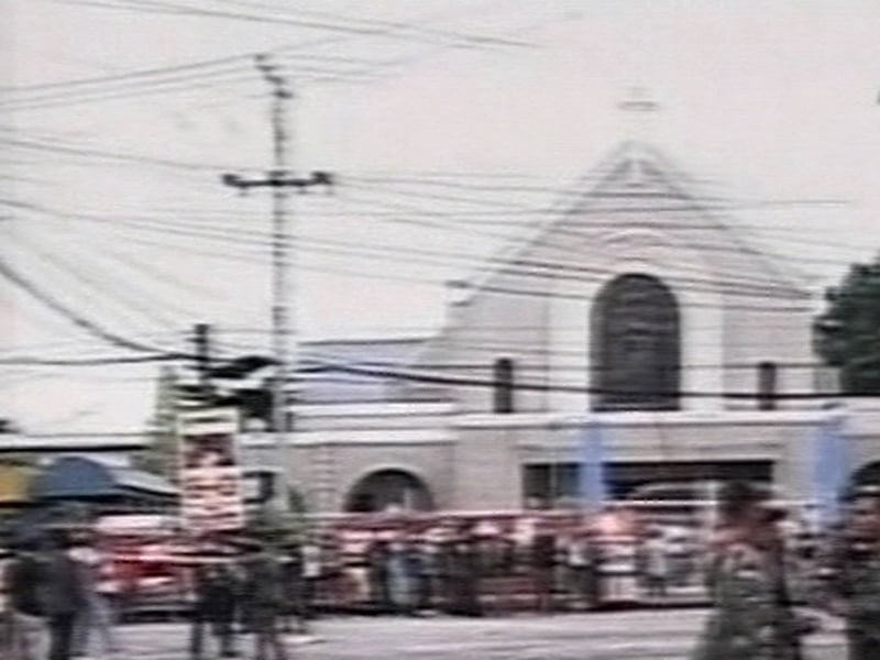 Cotabato - Bomb kills five