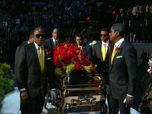 Los Angeles - Jackson brothers brought casket into service