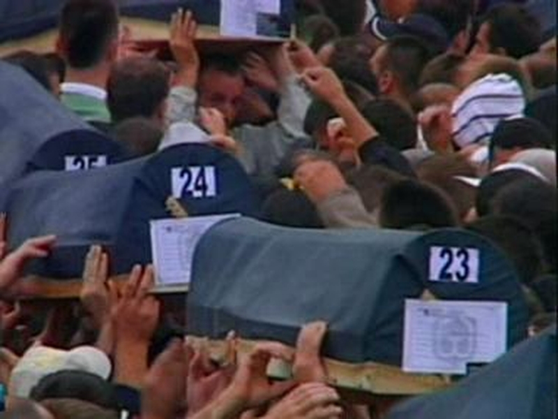 Commemoration - 534 victims buried at ceremony