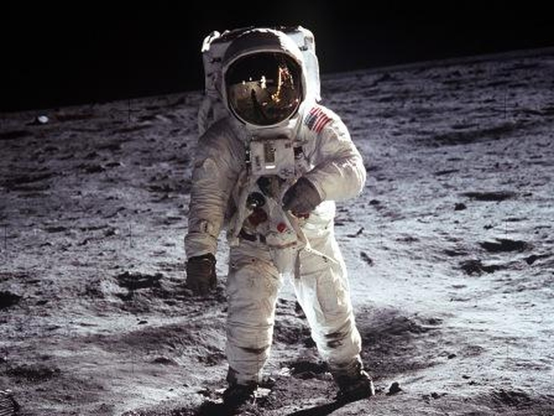 Moon - US plans to return there by 2020 now unlikely