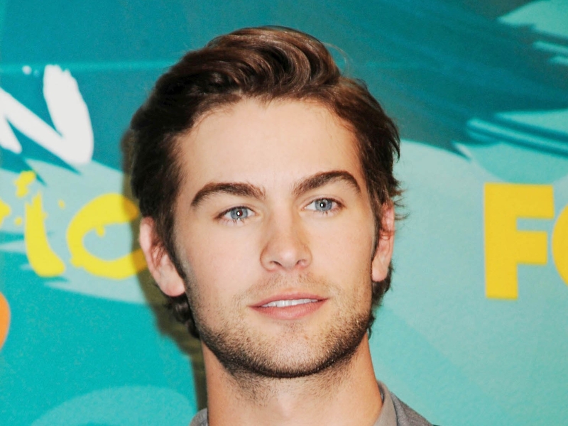 Chace - Seen embracing Twilight star Greene