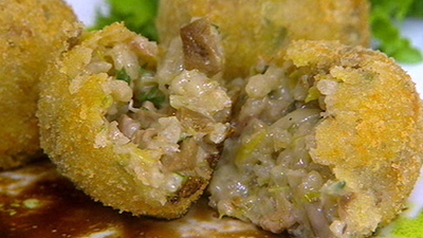 Crispy Wild Mushroom Risotto Balls with Leek and S