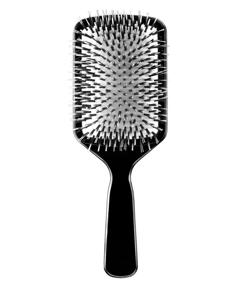 Shu Uemura Paddle Brush, €49