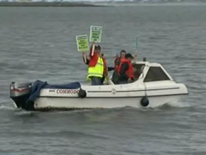 Dublin Port - Dispute moved to the waters