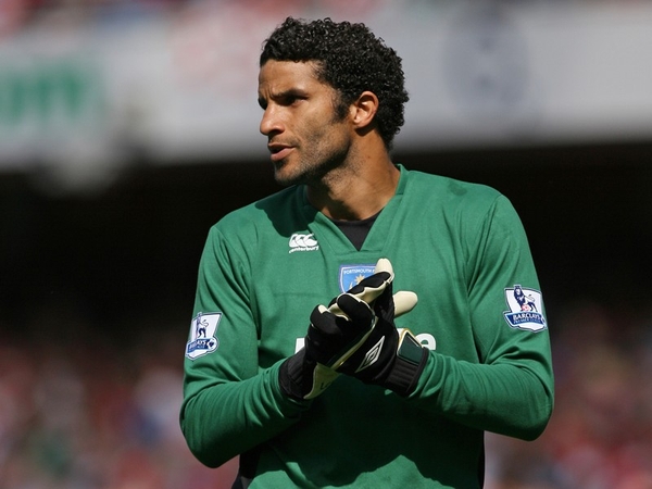 Contract issues were apparently preventing David James from playing for Pompey